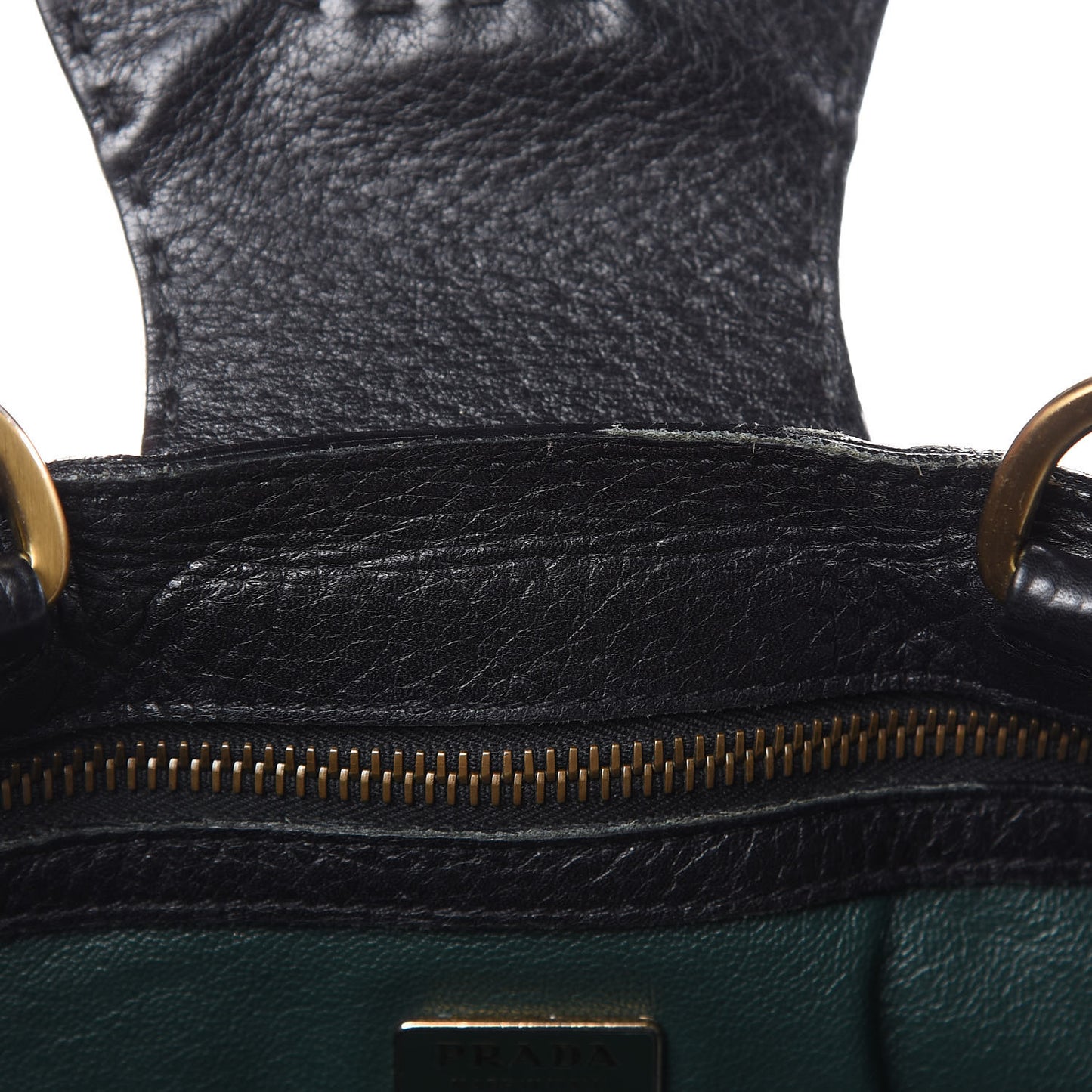 Vitello Daino Turnlock Shoulder Bag Black