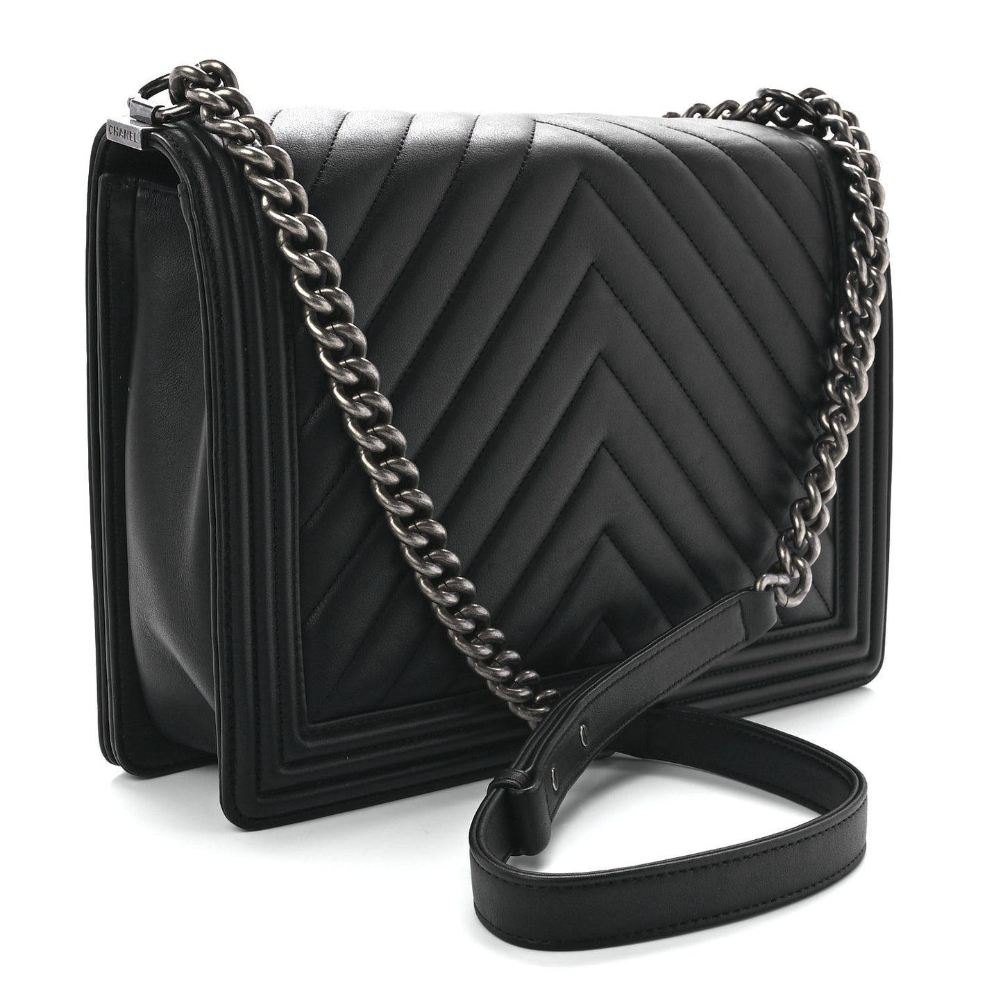 Calfskin Chevron Quilted Large Boy Flap Black