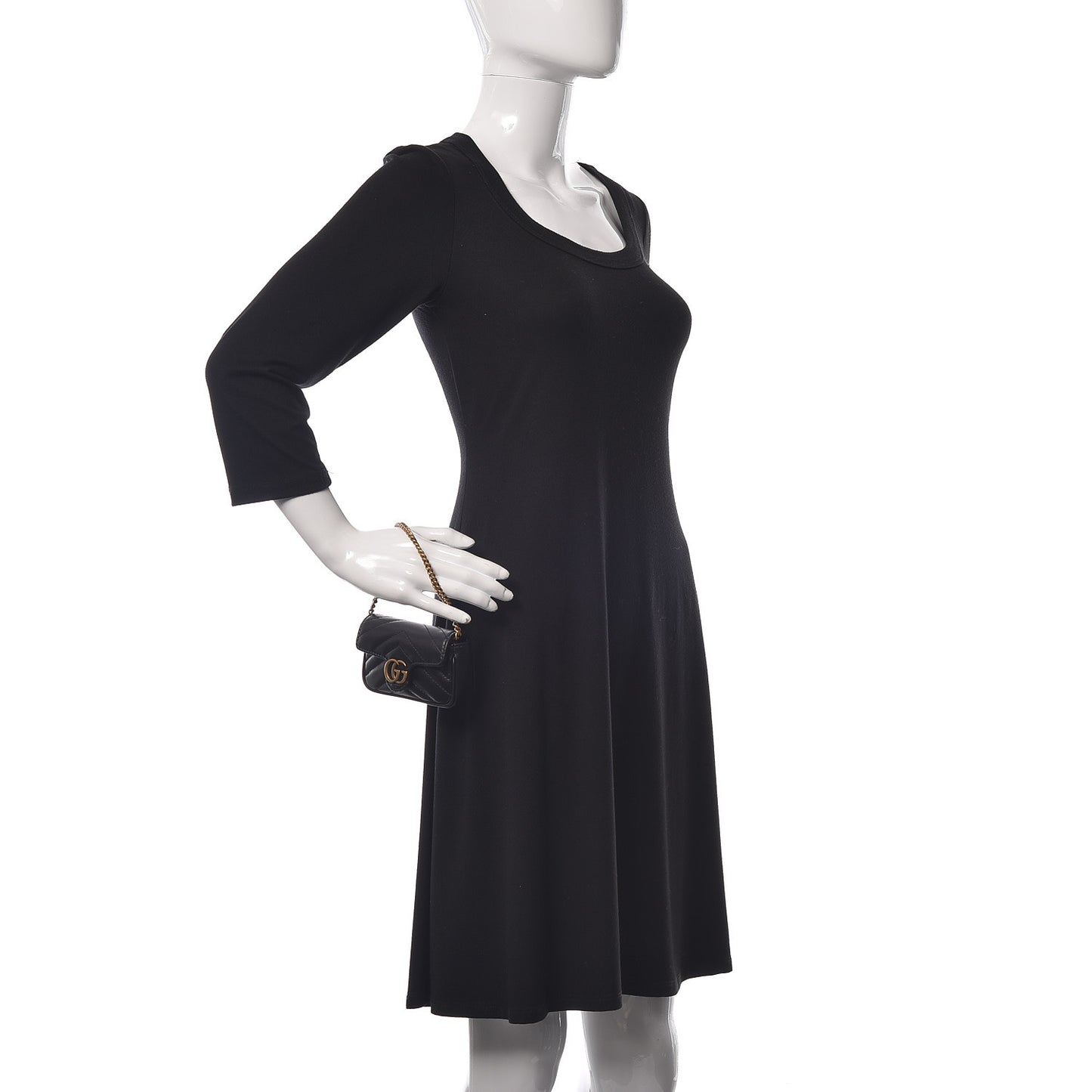 Calfskin Matelasse GG Marmont 2.0 Coin Purse On A Chain Black