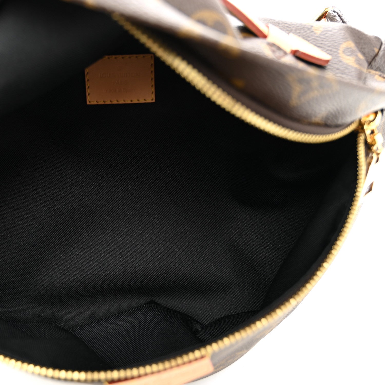 Louis Vuitton Monogram Bumbag 4 of 8