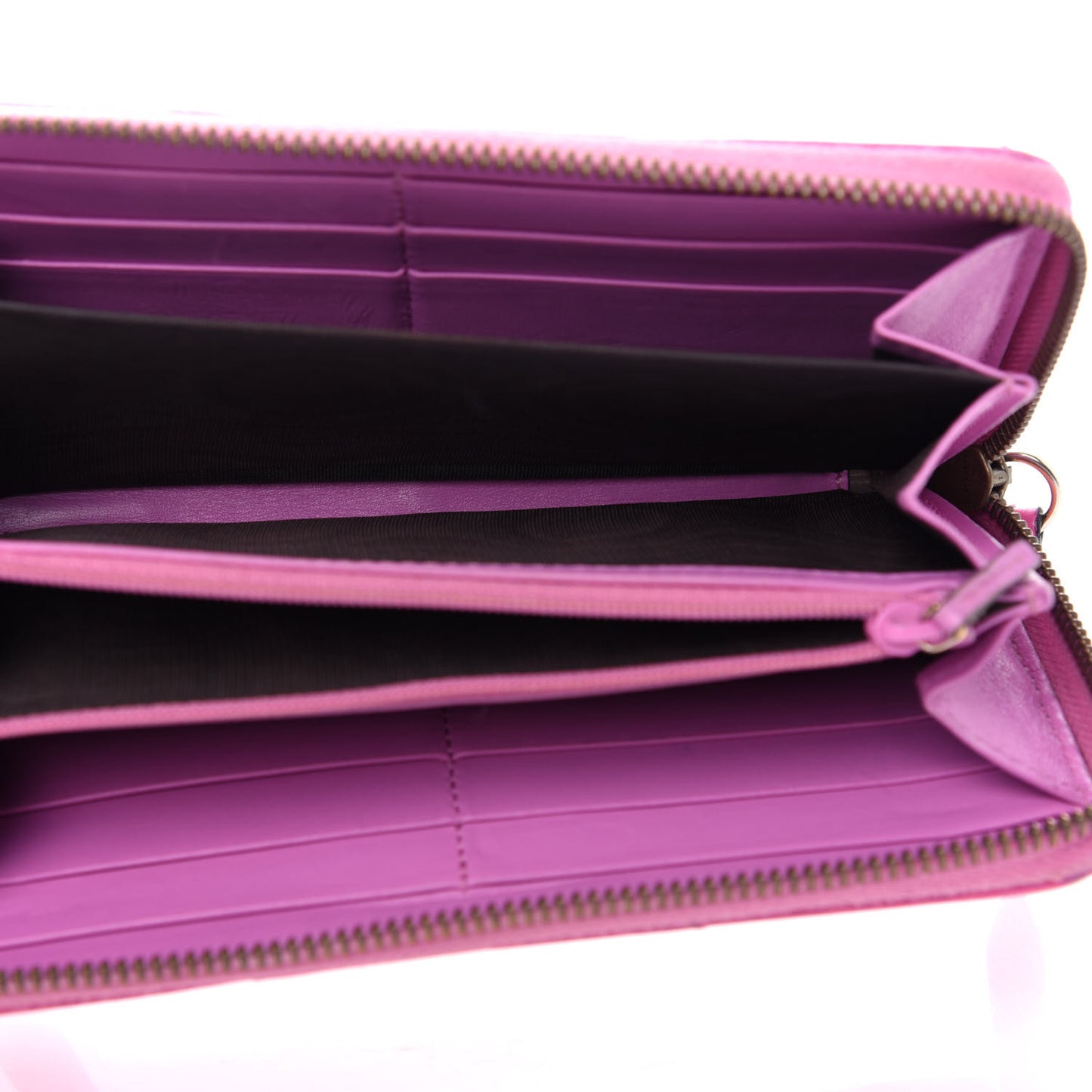 Calfskin Matelasse GG Marmont Zip Around Wallet Candy Mousse
