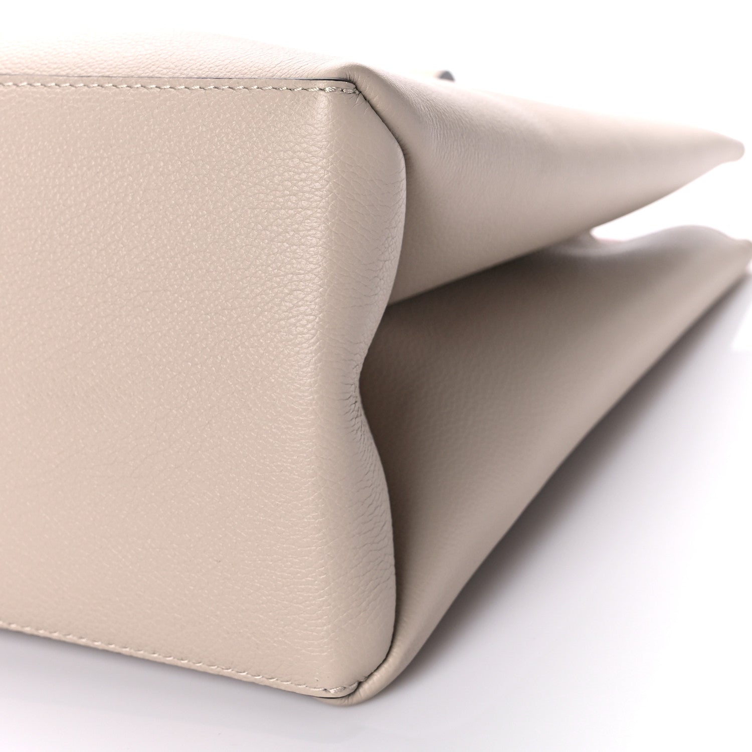Louis Vuitton Grained Calfskin Lockme Shopper Greige 8 of 8