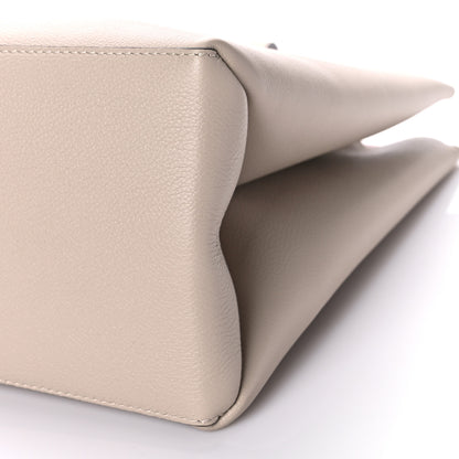 Louis Vuitton Grained Calfskin Lockme Shopper Greige 8 of 8