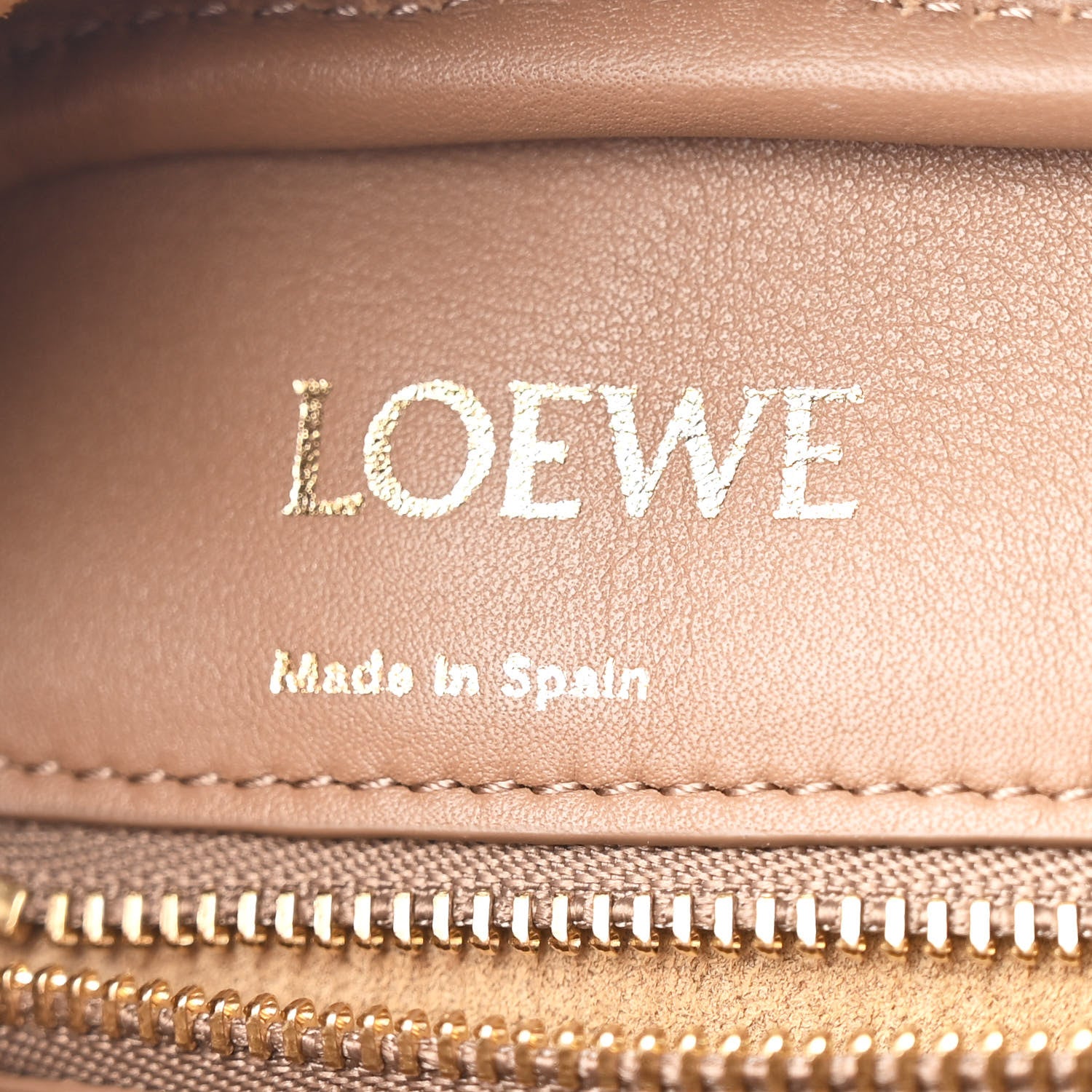 Loewe Calfskin Amazona 19 Brown 6 of 9