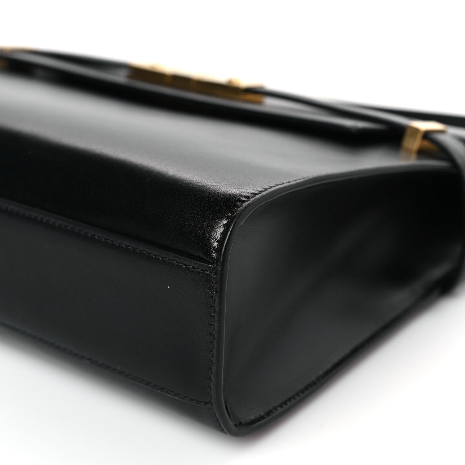 Saint Laurent Smooth Calfskin Manhattan Shoulder Bag Black 8 of 9