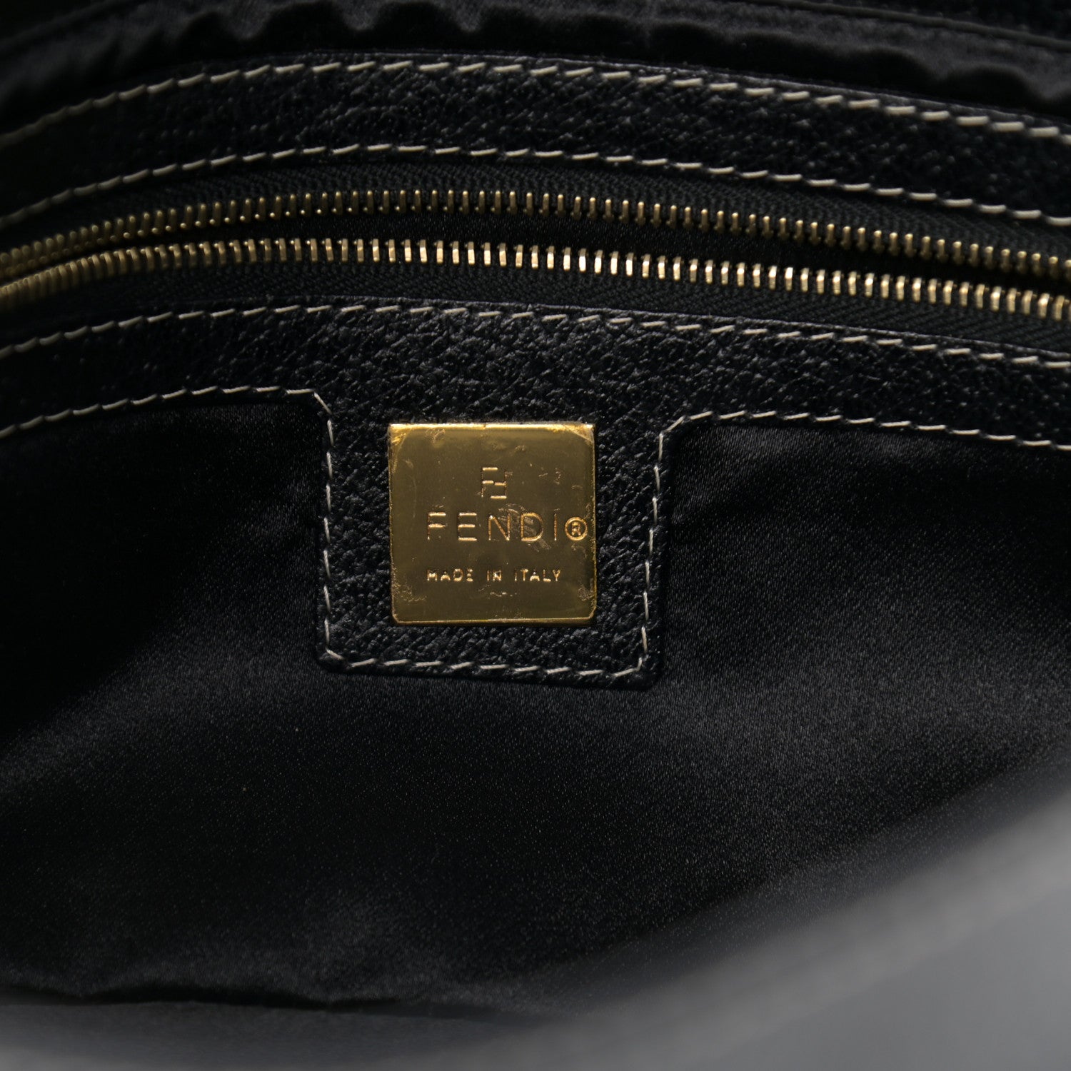 Fendi Pebbled Calfskin Baguette Black 6 of 13