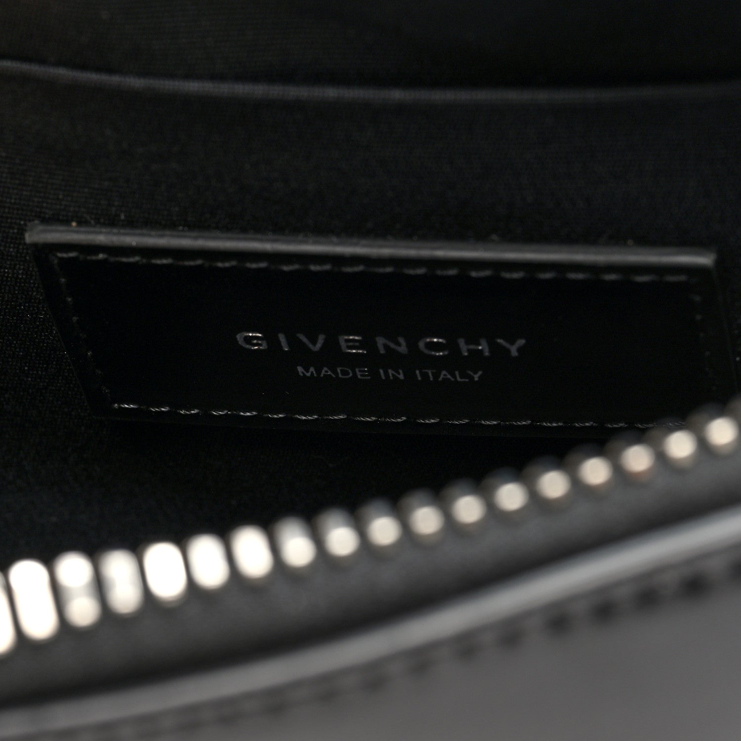 Givenchy Box Calfskin Antigona U Crossbody Bag Black 6 of 9