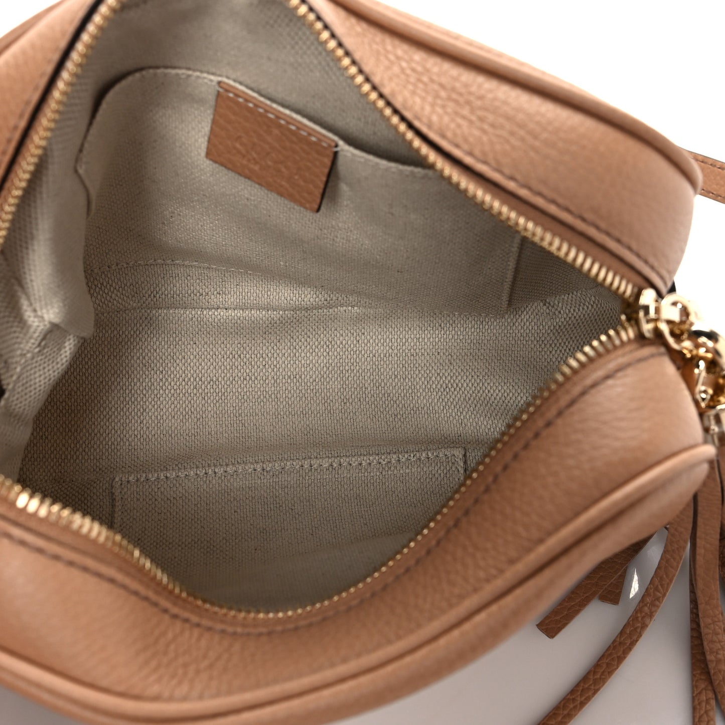 Pebbled Calfskin Small Soho Disco Bag Camelia