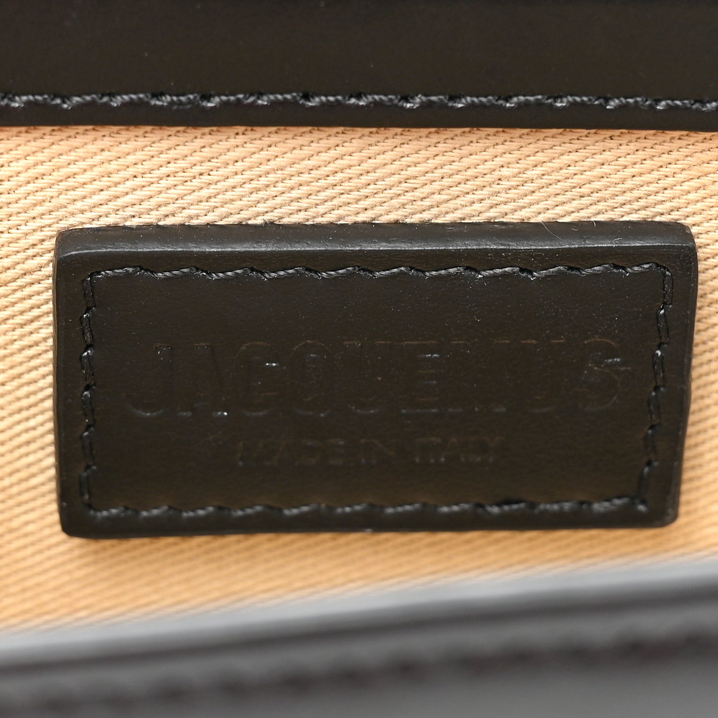 Smooth Calfskin Le Chiquito Black