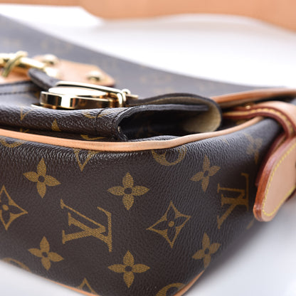 Louis Vuitton Monogram Hudson PM 9 of 13