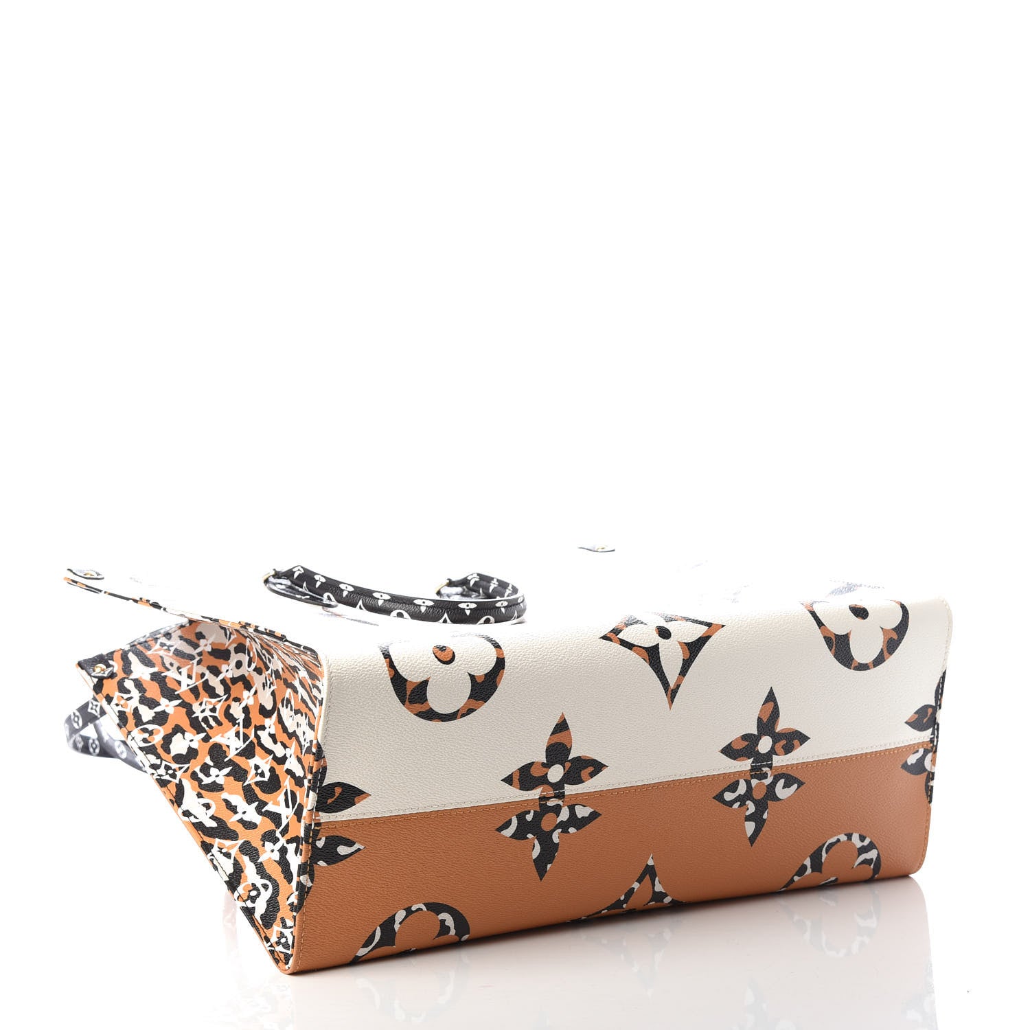 Louis Vuitton Monogram Giant Jungle Onthego GM Ivory 4 of 9