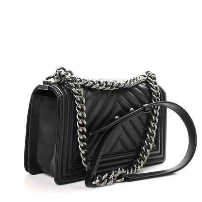 Chanel Lambskin Chevron Quilted Medium Boy Flap Black 3 of 10