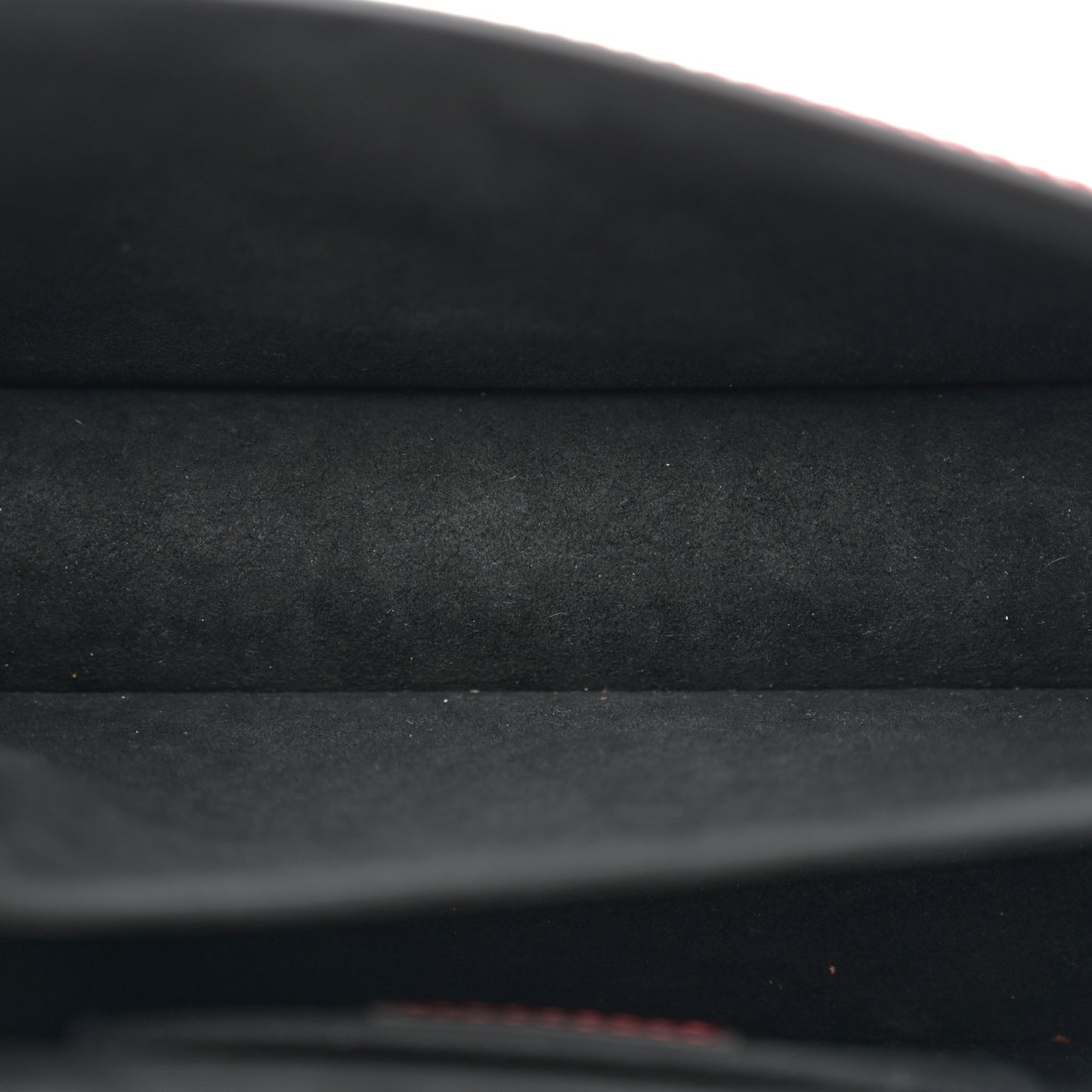 Vernis Monogram Dauphine Mini Red