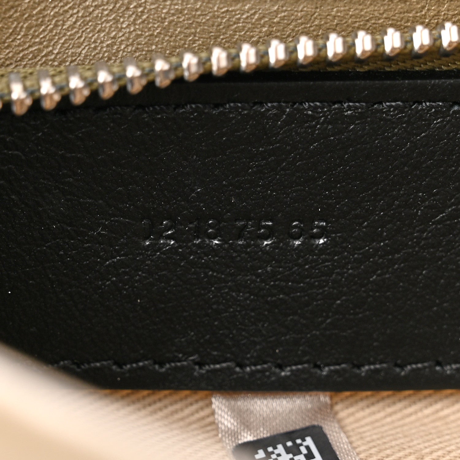 Chloe Smooth Calfskin Medium Roy Clutch Merino Grey 8 of 11