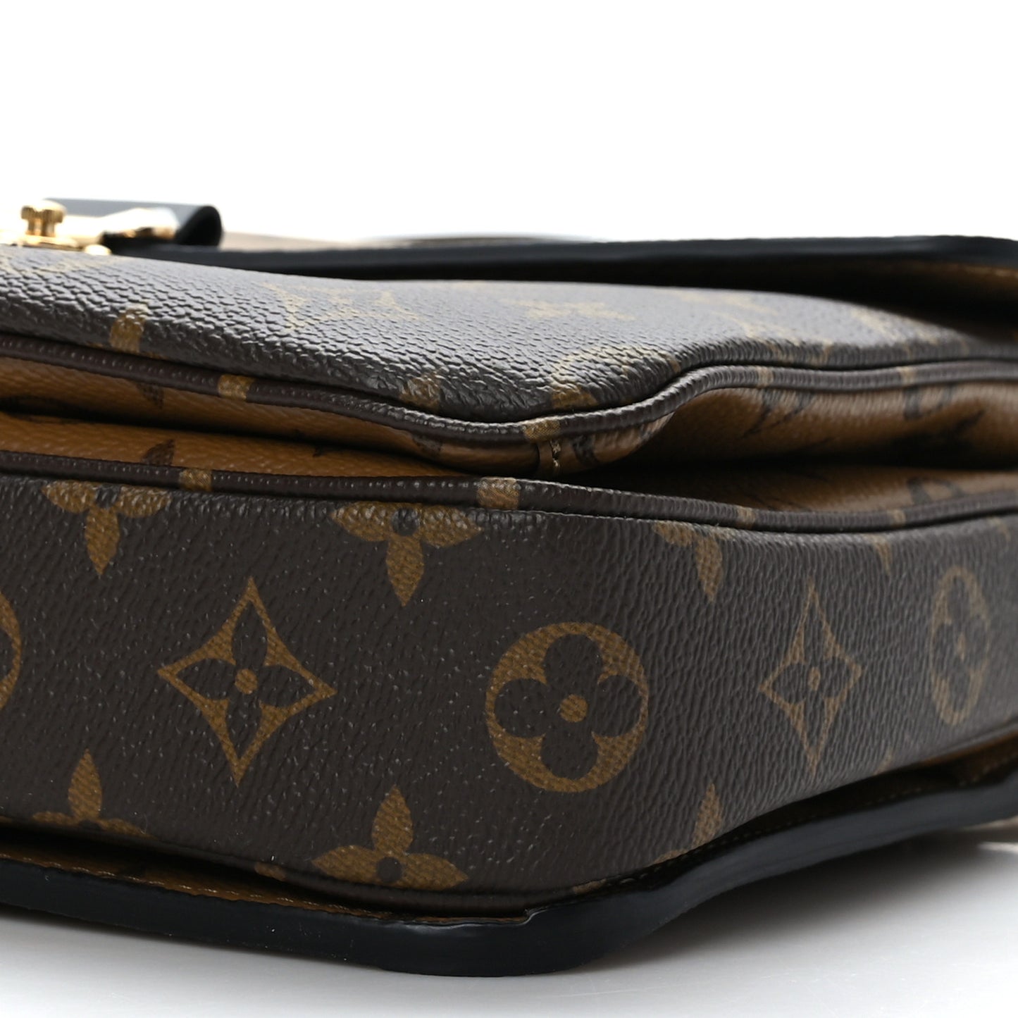 Reverse Monogram Pochette Metis
