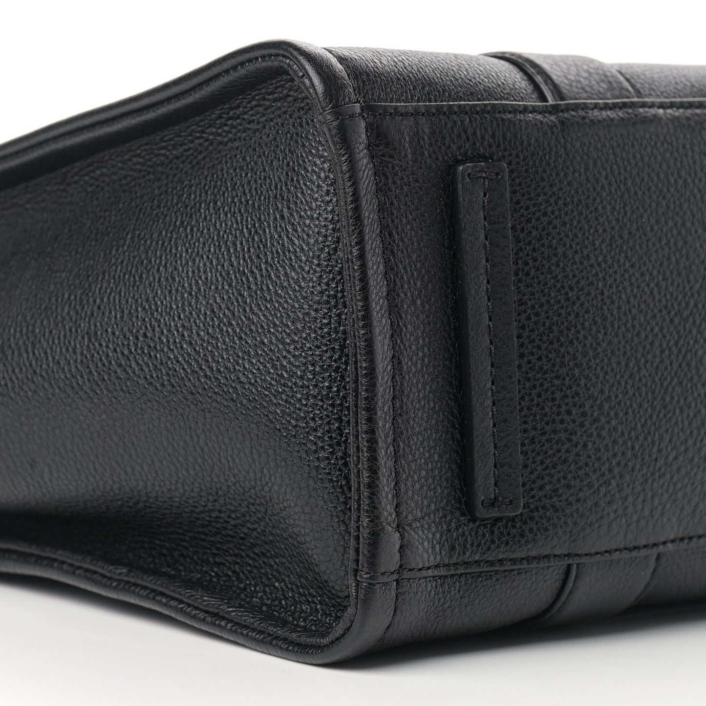 Grained Calfskin Medium The Tote Bag Black