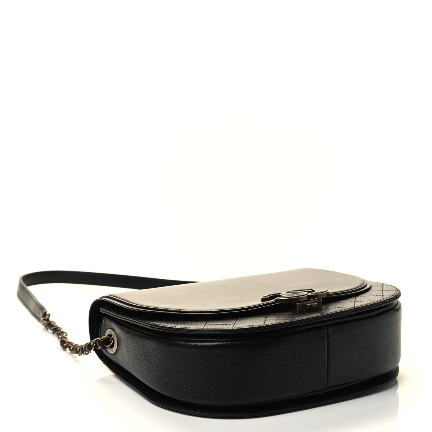 Shiny Calfskin Goatskin Quilted Medium Coco Curve Messenger Flap Black