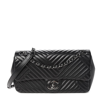 Chanel Lambskin Medium CC Crossing Flap Black 1 of 10