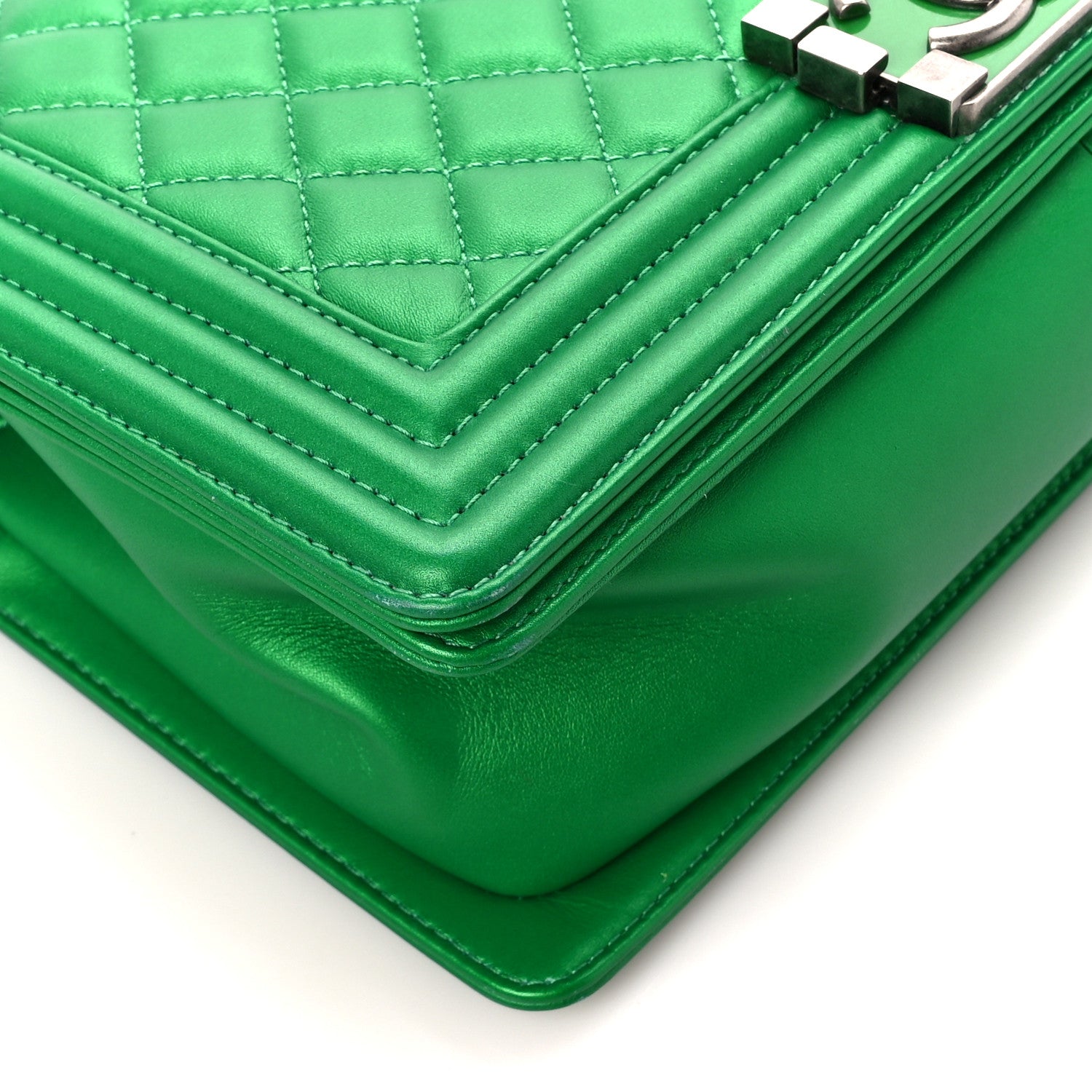 Chanel Metallic Calfskin Quilted Medium Boy Flap Green 9 of 10