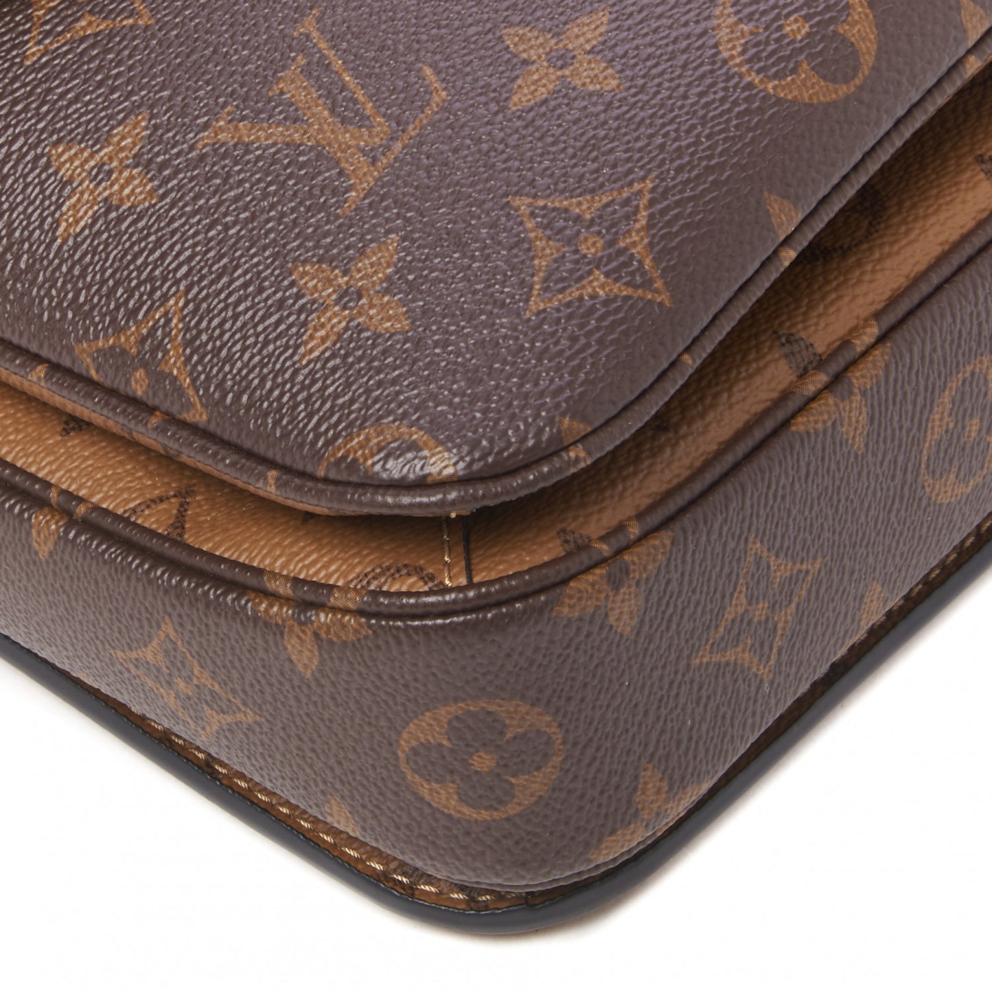 Reverse Monogram Pochette Metis