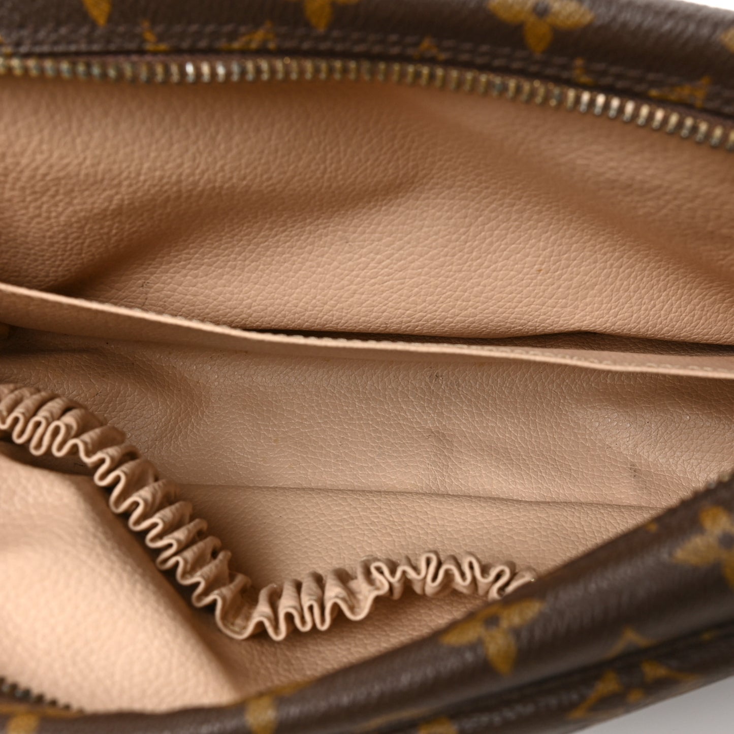 Monogram Trousse Toilette 28