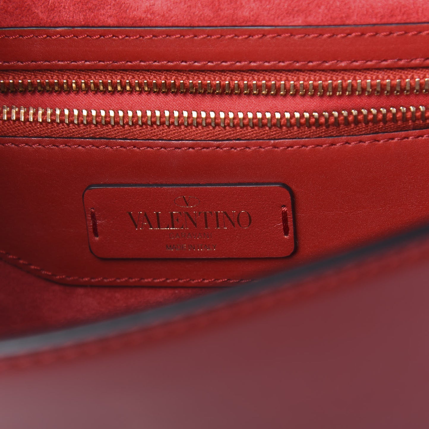Vitello Small Rockstud Demilune Shoulder Bag Rosso Valentino