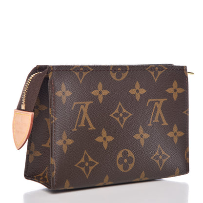 Louis Vuitton Monogram Toiletry Pouch 15 3 of 10