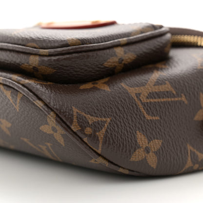 Louis Vuitton Monogram Mini Bumbag 9 of 10