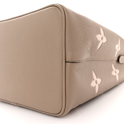 Louis Vuitton Empreinte Monogram Giant Neonoe MM Tourterelle Creme 10 of 11
