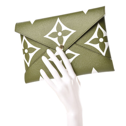 Louis Vuitton Monogram Giant Kirigami Pochette Set 2 of 8