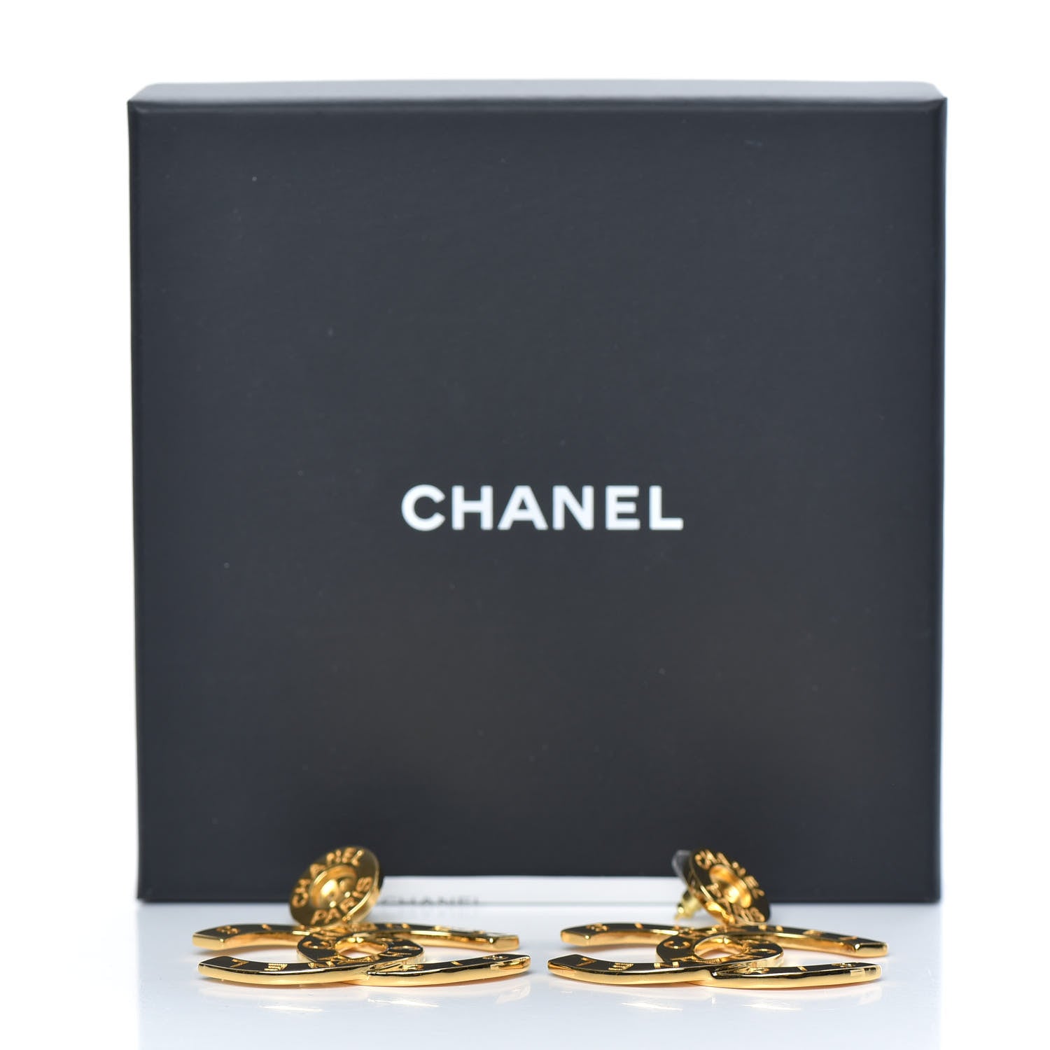 Chanel Metal Large Paris Button Earrings Gold 5 of 5