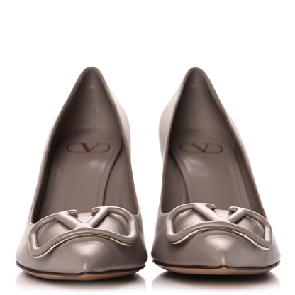 Valentino Garavani Calfskin Vlogo Signature 80mm Pumps 38.5 Poudre 2 of 9