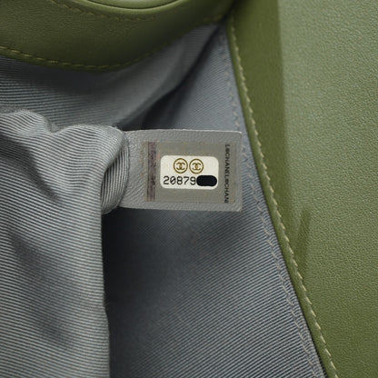 Chanel Calfskin Chevron Medium Boy Flap Green 8 of 8