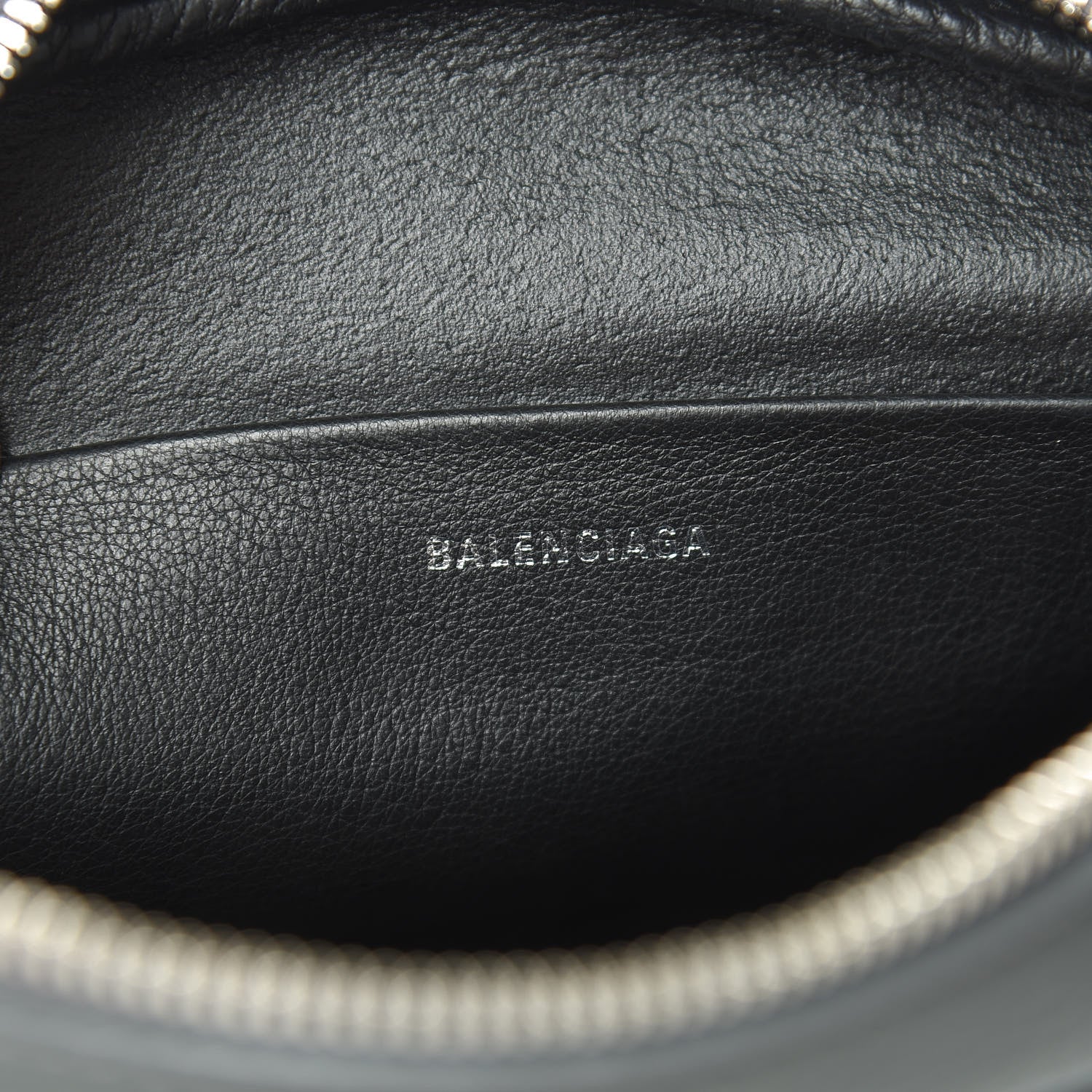 Balenciaga Smooth Calfskin Logo S Everyday Camera Bag Gris Fossile White 6 of 10