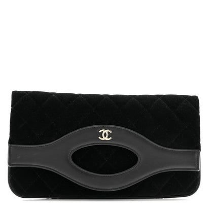 Chanel Velvet Lambskin 31 Pouch Black 1 of 9