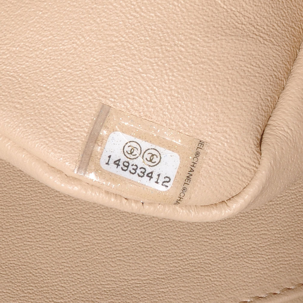 Chanel Caviar Jumbo Double Flap Beige Clair 8 of 8