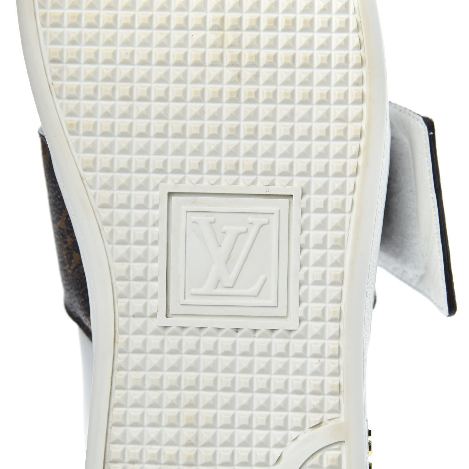 Louis Vuitton Calfskin Monogram Frontrow Sneakers 37.5 White 7 of 11