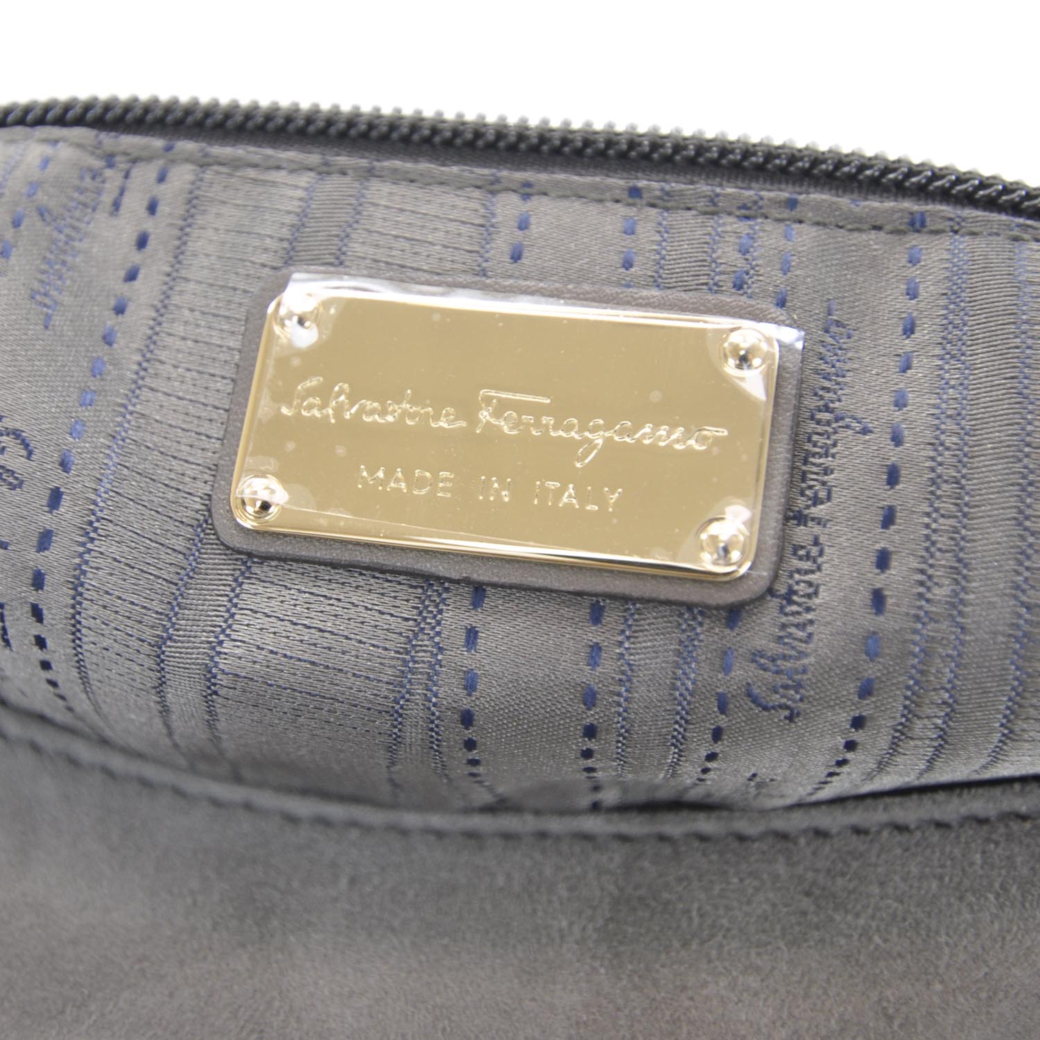 FASHIONPHILE SALVATOREFERRAGAMOSuedeandPatentLeatherHelenGray 8 of 9