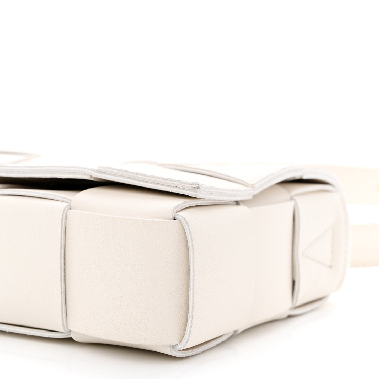 Lambskin Maxi Intrecciato Cassette Crossbody Bag White