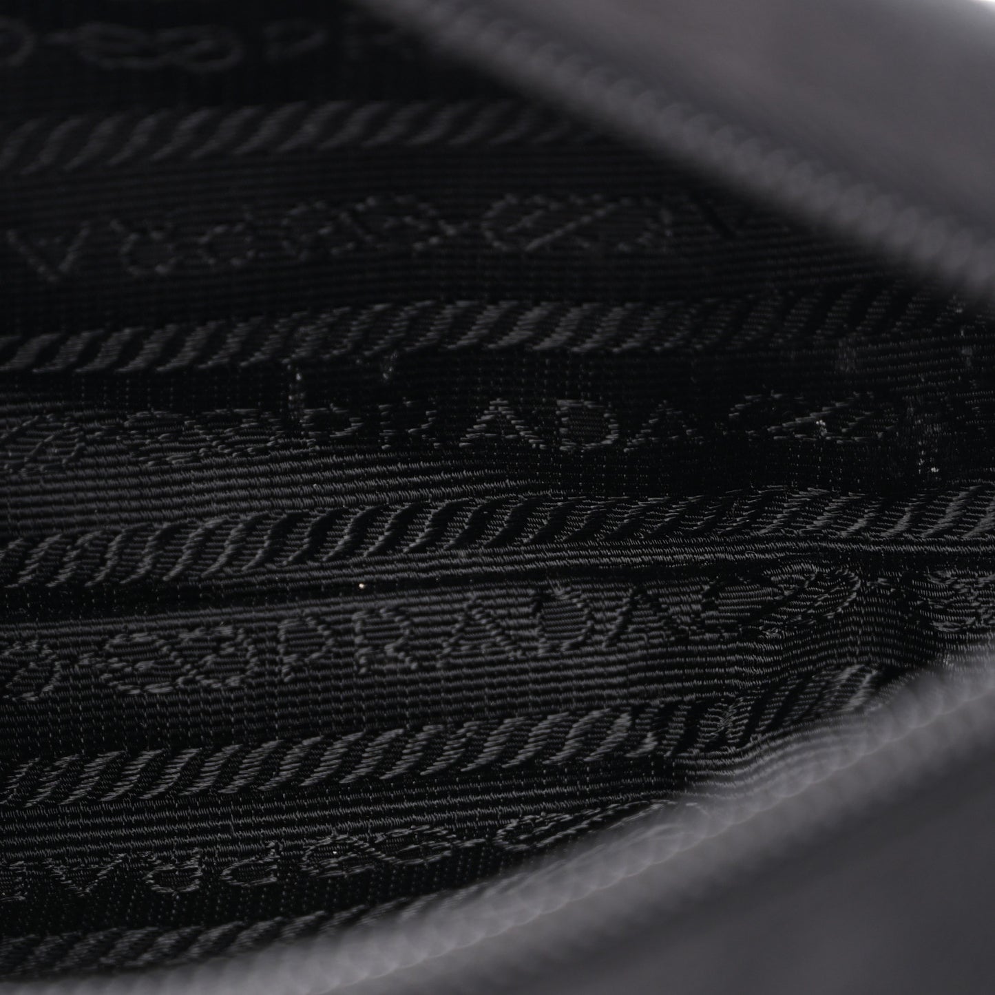 Re-Nylon Pouch Black