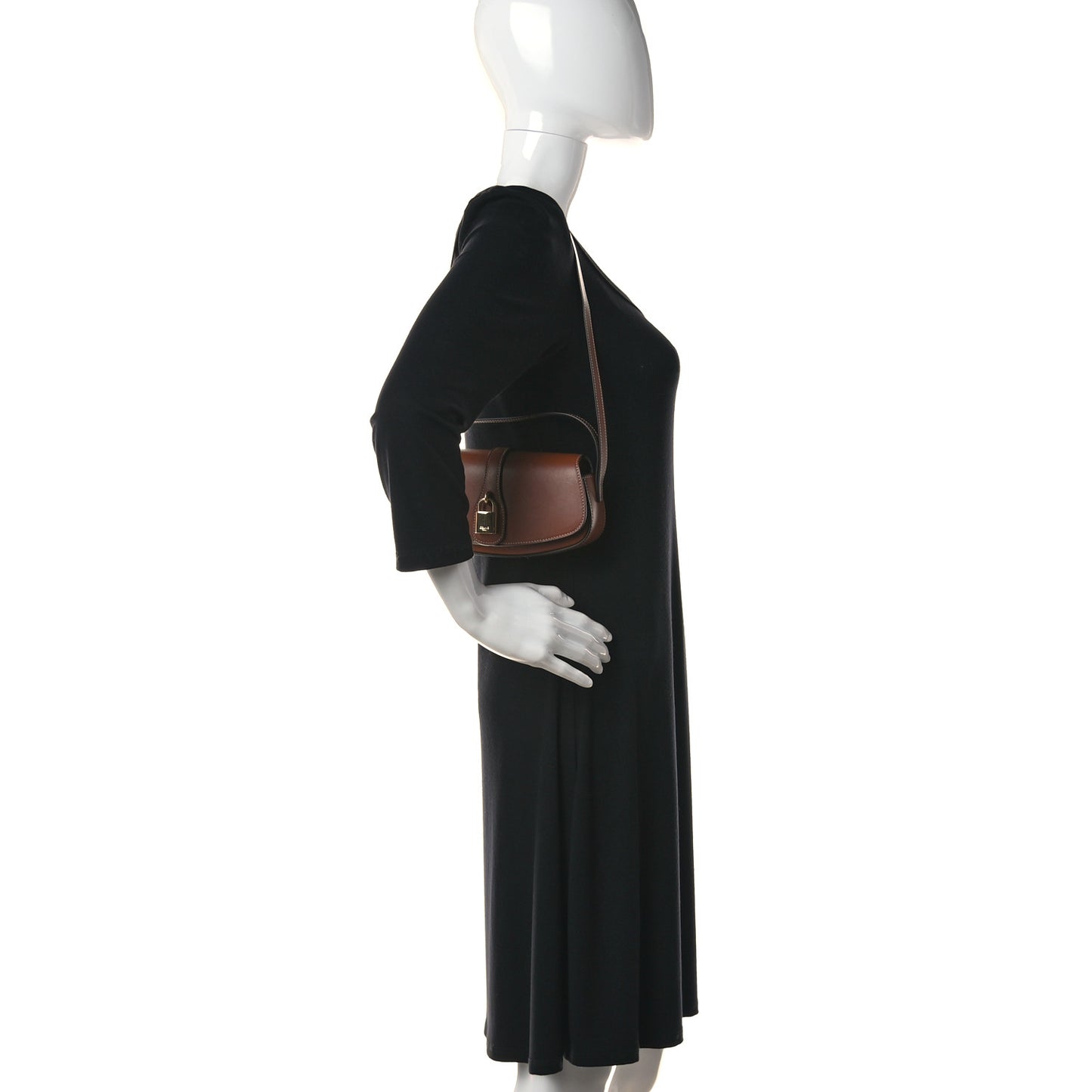 Smooth Calfskin Tabou Clutch On Strap Tan