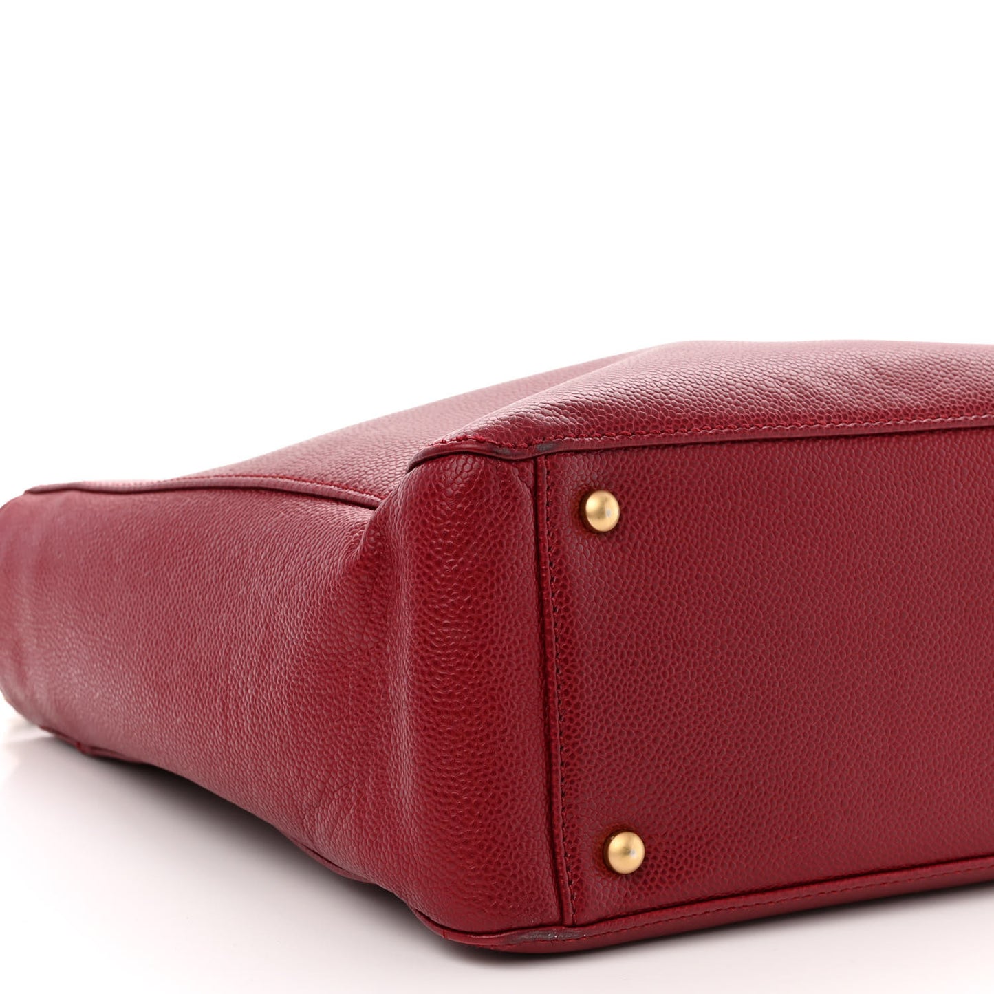 Caviar Timeless CC Shoulder Bag Red
