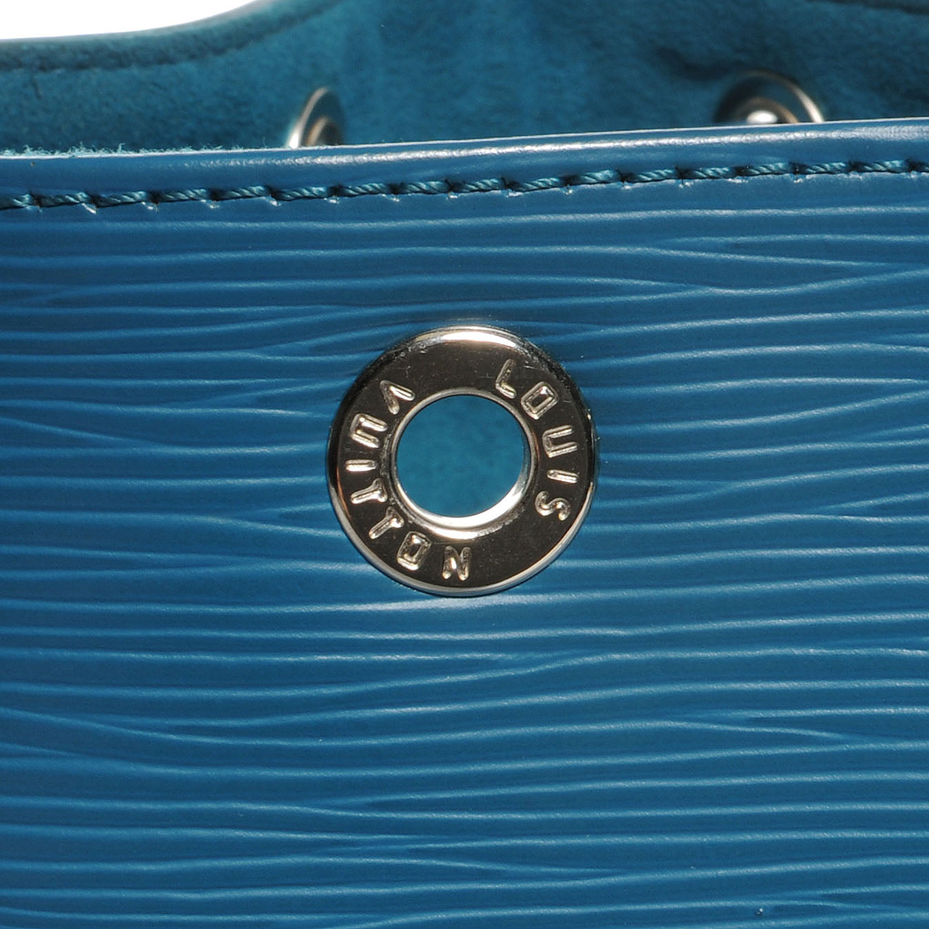 Louis Vuitton Epi Noe NM Cyan 8 of 8