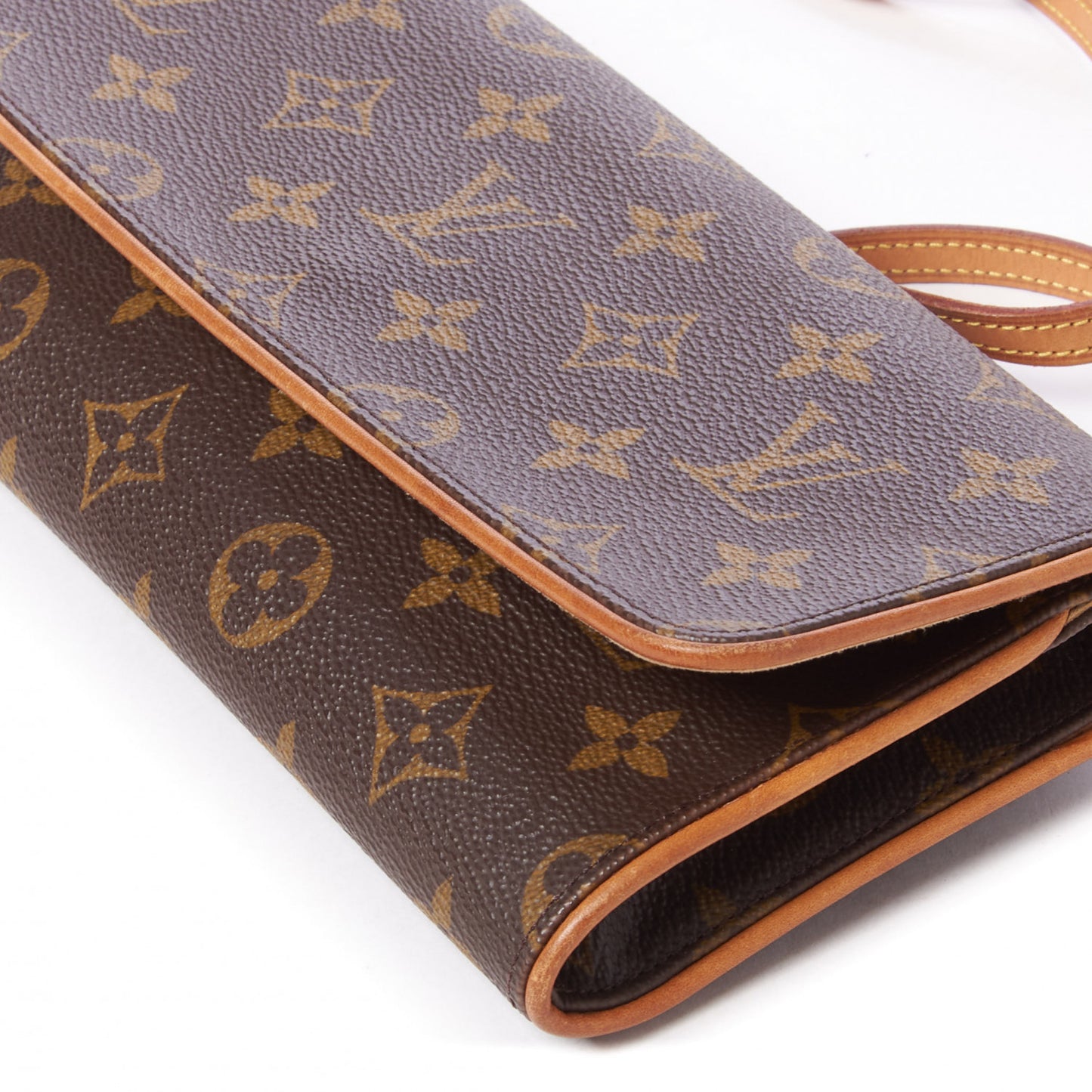 Monogram Pochette Twin GM