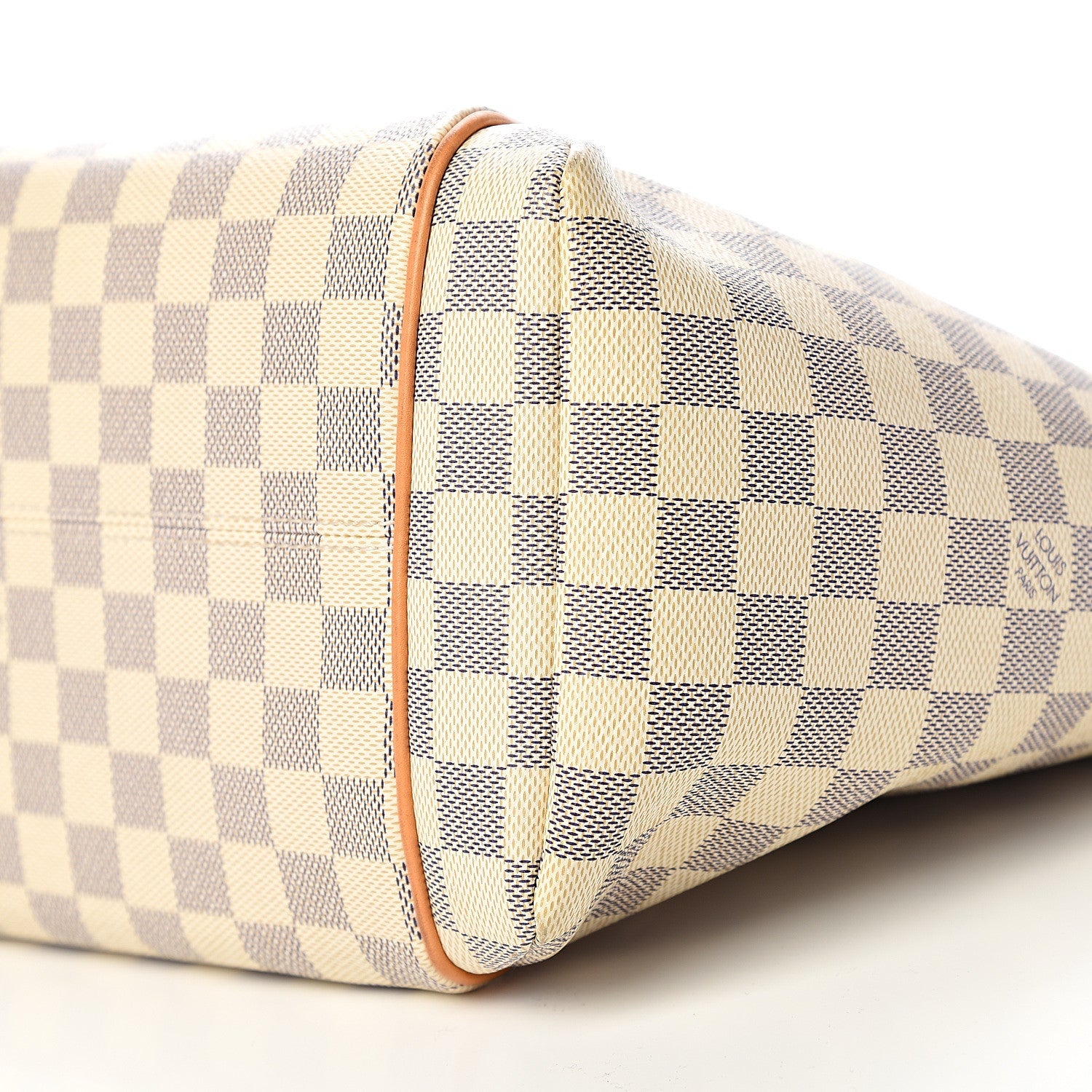 Louis Vuitton Damier Azur Totally MM 8 of 9