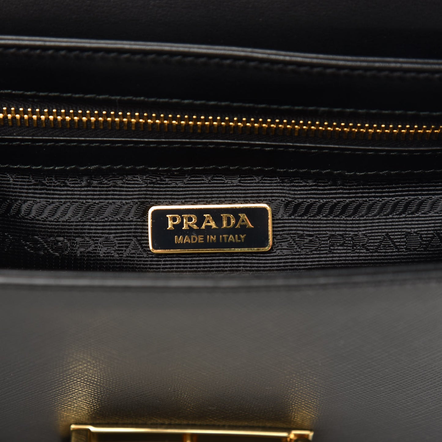 Saffiano Lux Embleme Flap Shoulder Bag Black