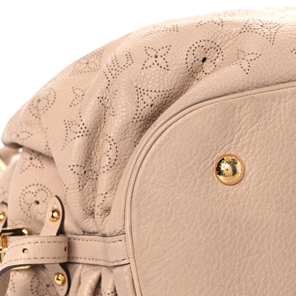 Louis Vuitton Mahina L Coquille 9 of 20