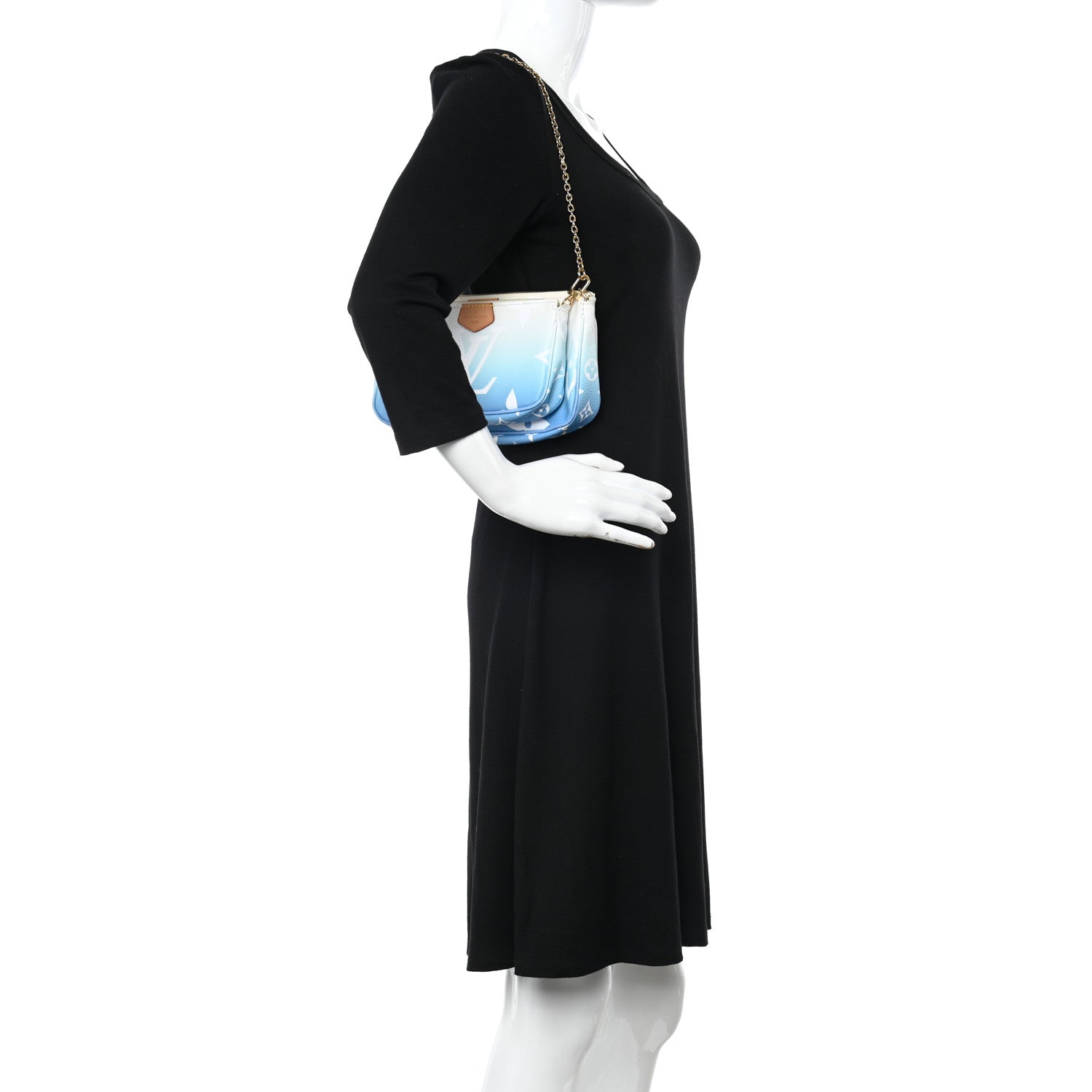 Louis Vuitton Monogram Giant By The Pool Multi Pochette Accessories Blue 2 of 11