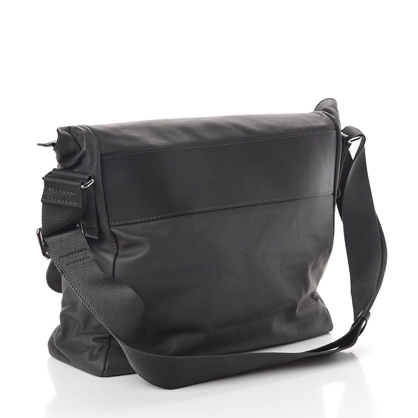 Calfskin Cross V Messenger Asphalt