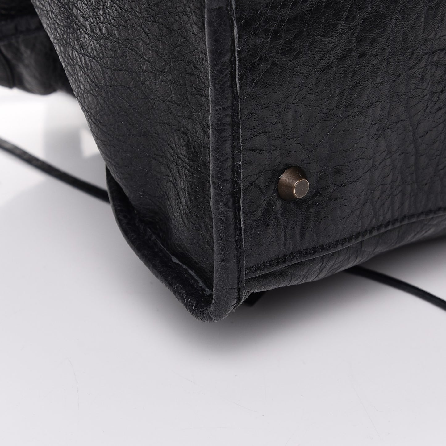 Agneau Classic Hardware Work Black